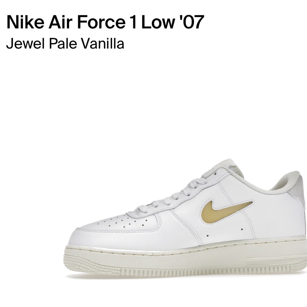 Nike Air Force 1 - brand new in box - Size 10.5M